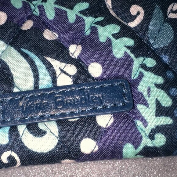 Vera Bradley RFID Tech Wristlet Clear Touch Screen Back NWT - Picture 3 of 9